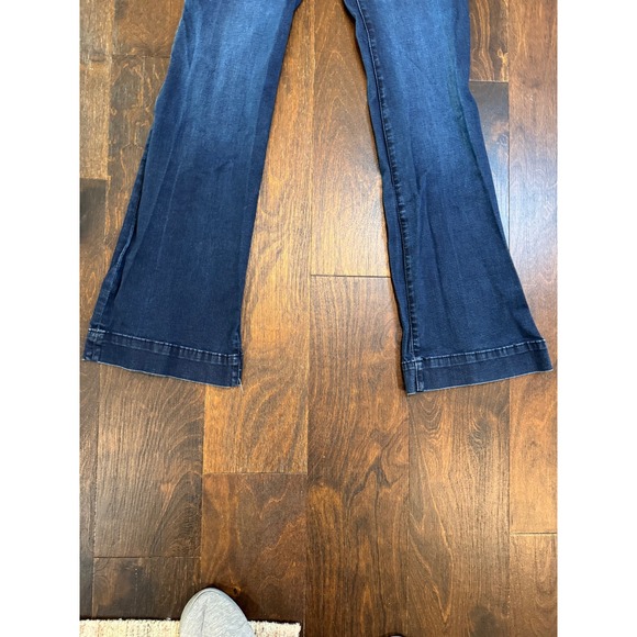 Wrangler Denim Flare Jeans Dark Wash Women's Size 5/6x34 Bootcut Jeans - Picture 3 of 9